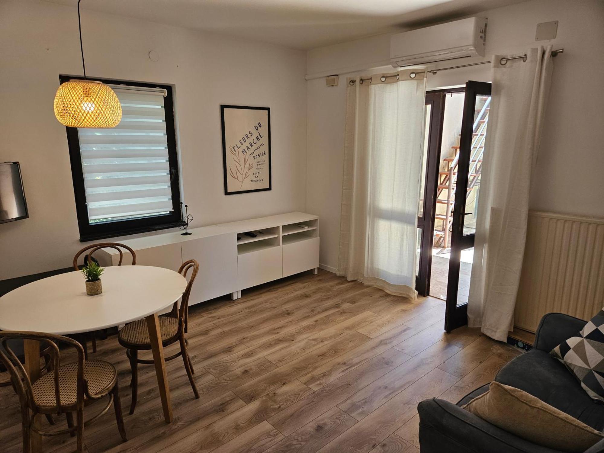 Mare Azzuro II Apartment Pula Exterior photo